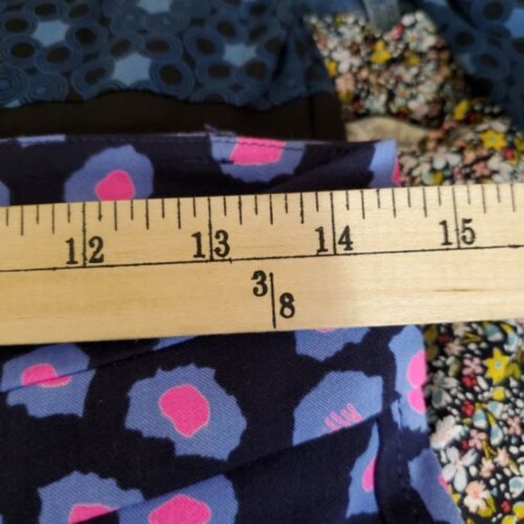 Lilly Pulitzer printed luxury capris Spotted Ankle Pants Zip navy pink Sz 0 flat - Picture 11 of 11